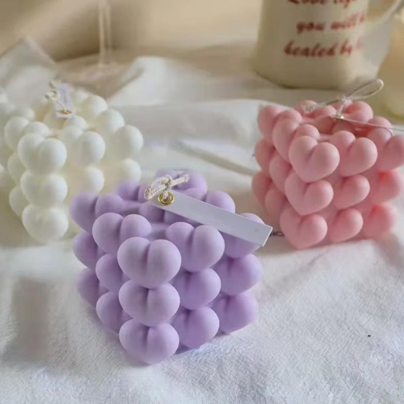 תבנית סיליקון לנרות - תבנית כפולה בצורה של קוביית לב  thumbnail - 6 תבנית סיליקון לנרות - תבנית כפולה בצורה של קוביית לב  thumbnail - 6