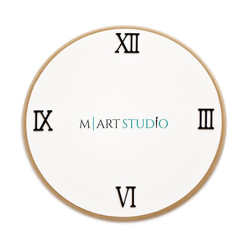 מראה שחור - ספרות רומיות במשך שעות (III, VI, IX, XII) thumbnail - 1 מראה שחור - ספרות רומיות במשך שעות (III, VI, IX, XII) thumbnail - 1