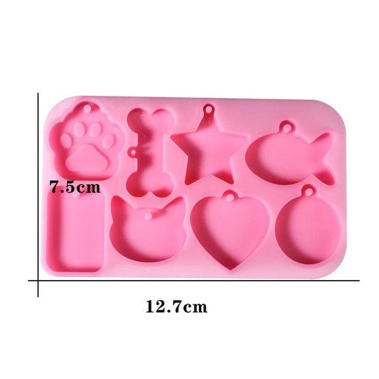 Silicone mold for making a keychain - secondary image Silicone mold for making a keychain - secondary image