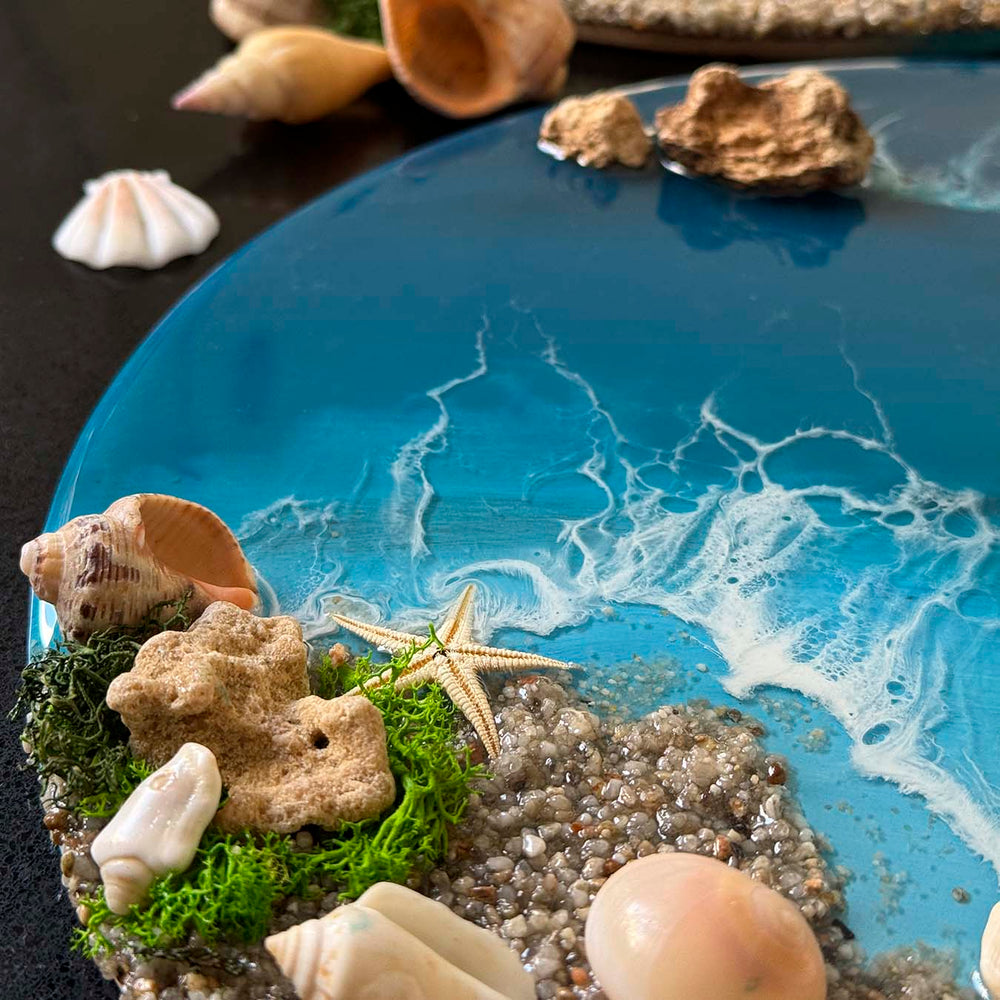 Ocean art epoxy resin paintings made by participants 5