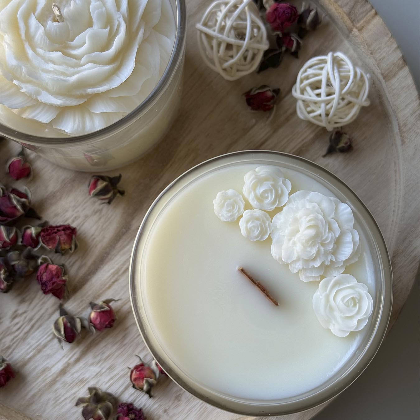 Scented candle "Flowers" - 300 ml